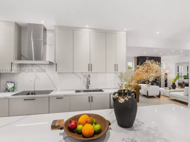 3-bedroom home for sale in Miami - 3616 SW 26th St - MondialRealty