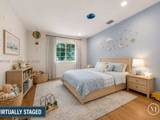 4-bedroom home for sale in Miami - 14630 SW 147th Ct - MondialRealty