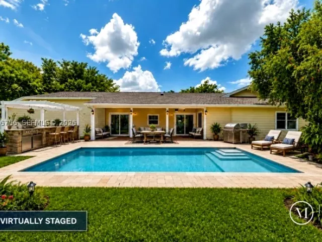 4-bedroom home for sale in Miami - 14630 SW 147th Ct - MondialRealty