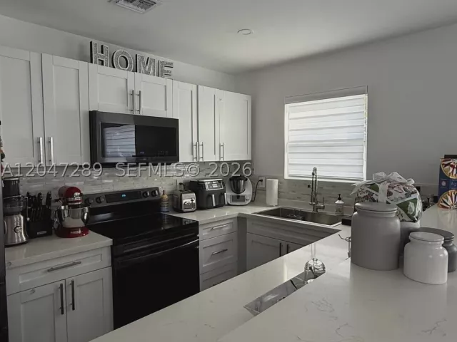 3-bedroom home for sale in Miami - 5629 NW 31st Ave - MondialRealty