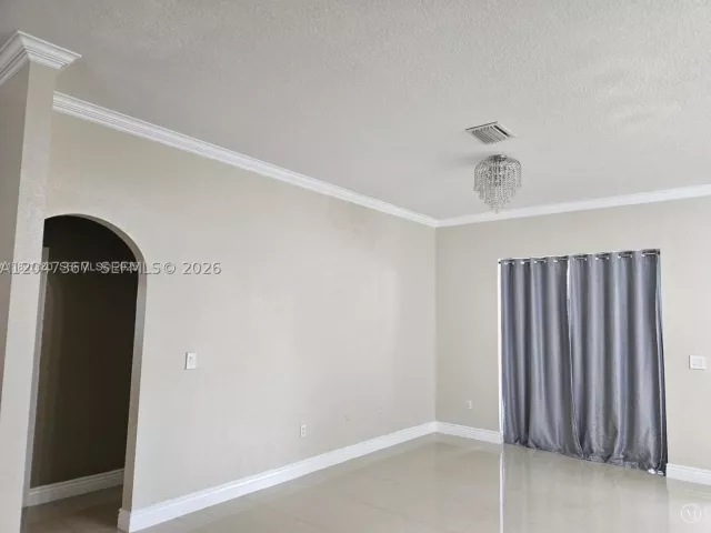 3-bedroom home for sale in Homestead - 2635 SE 4th Pl - MondialRealty