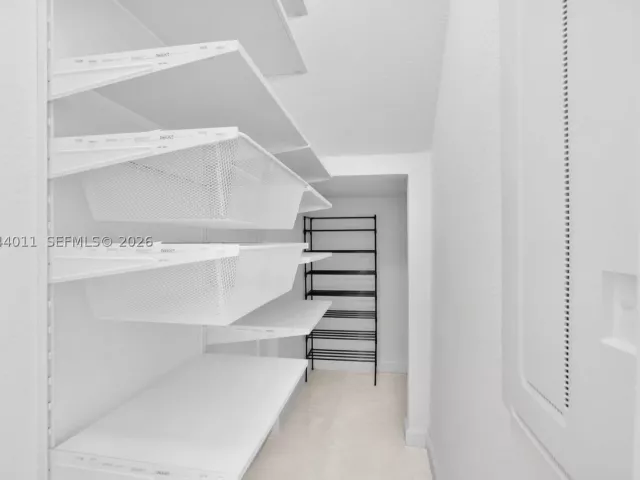 3-bedroom home for sale in Miami - 20610 NE 5th Pl - MondialRealty