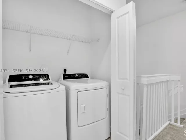 3-bedroom home for sale in Miami - 20610 NE 5th Pl - MondialRealty