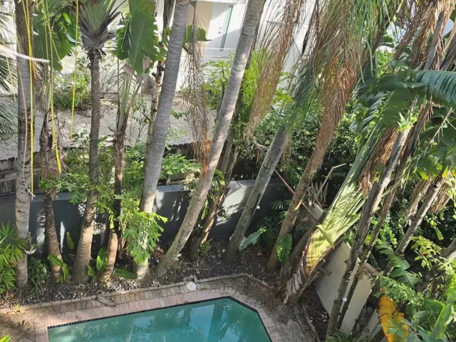 4-bedroom home for rent in Fort Lauderdale - 808 N Victoria Park Road 0 - MondialRealty
