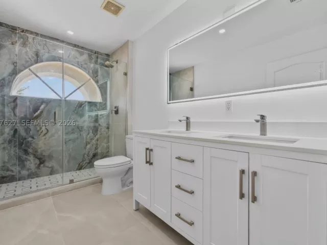4-bedroom home for sale in Boca Raton - 9535 Fox Trot Ln - MondialRealty