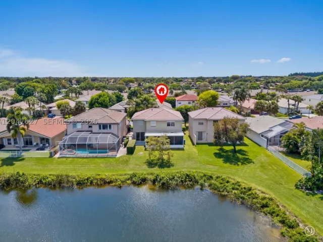 4-bedroom home for sale in Boca Raton - 9535 Fox Trot Ln - MondialRealty