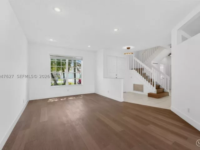 4-bedroom home for sale in Boca Raton - 9535 Fox Trot Ln - MondialRealty