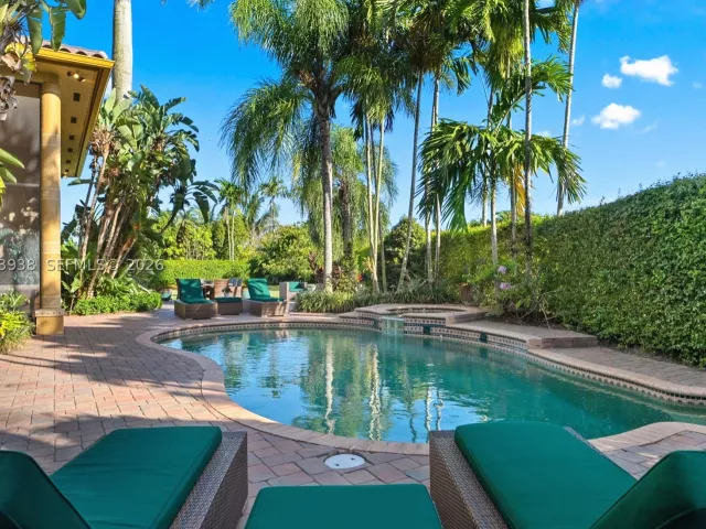 4-bedroom home for sale in Homestead - 29482 SW 193rd Ct - MondialRealty