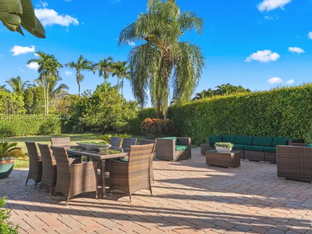 4-bedroom home for sale in Homestead - 29482 SW 193rd Ct - MondialRealty