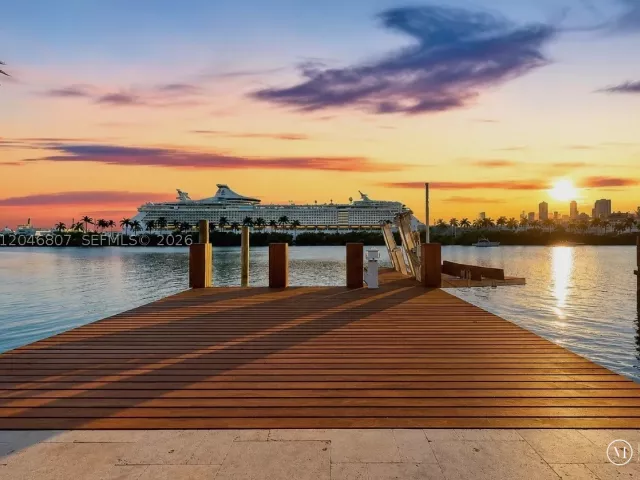 4-bedroom home for rent in Miami Beach - 260 S Coconut Ln - MondialRealty