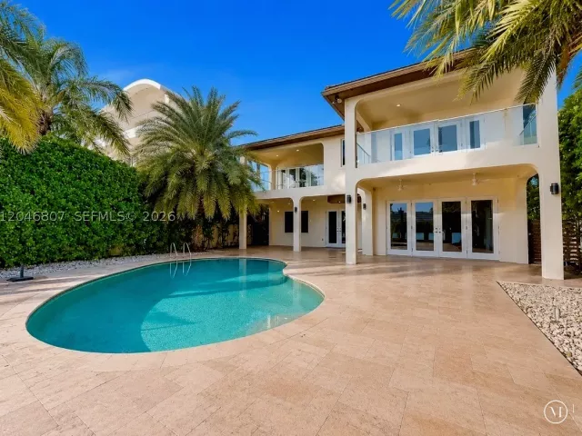 4-bedroom home for rent in Miami Beach - 260 S Coconut Ln - MondialRealty