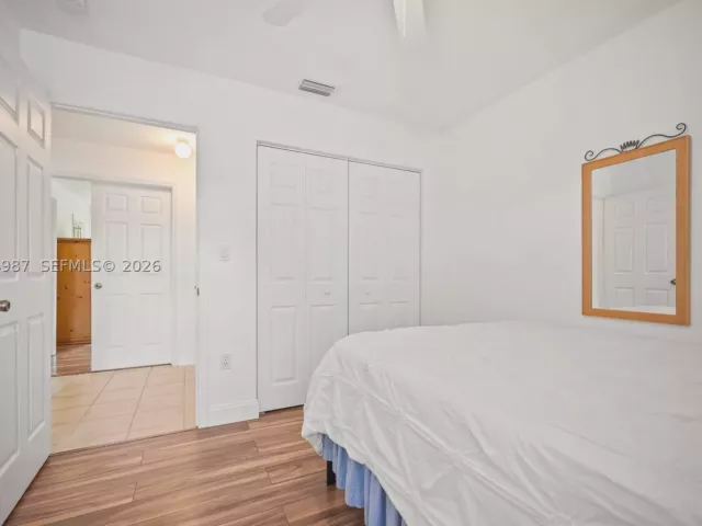 3-bedroom home for sale in Miami - 18061 SW 152nd Ct - MondialRealty