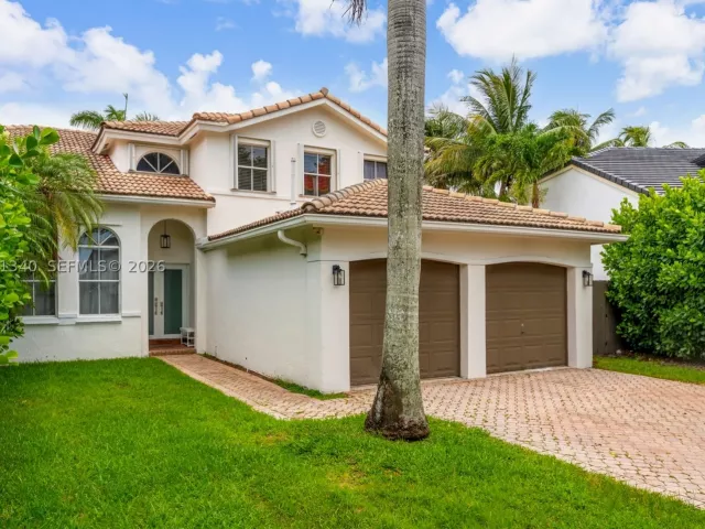 4-bedroom home for sale in Miami - 16335 SW 81 St - MondialRealty