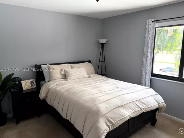 3-bedroom home for sale in Miami - 10171 SW 137th Ct - MondialRealty
