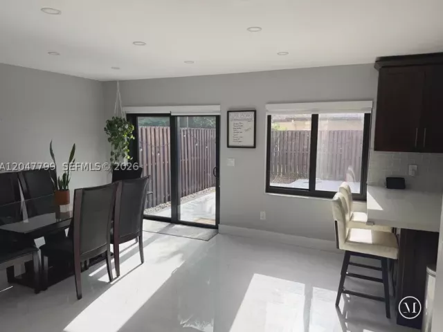 3-bedroom home for sale in Miami - 10171 SW 137th Ct - MondialRealty
