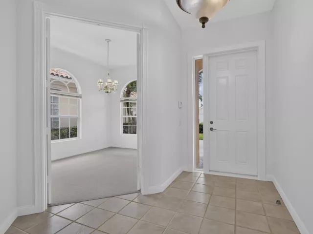 4-bedroom home for sale in West Palm Beach - 2625 Kittbuck Way - MondialRealty