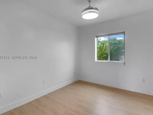 4-bedroom home for sale in Homestead - 1922 SE 22nd Ct - MondialRealty