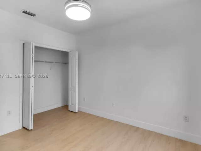 4-bedroom home for sale in Homestead - 1922 SE 22nd Ct - MondialRealty
