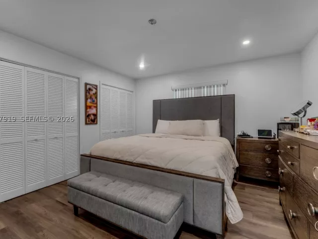 4-bedroom home for sale in Miami - 13770 SW 192nd St - MondialRealty