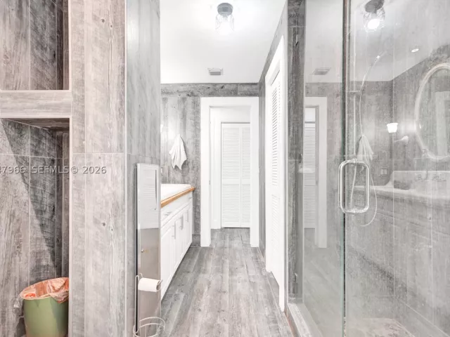 3-bedroom home for rent in Miami - 22421 SW 184th Ave - MondialRealty