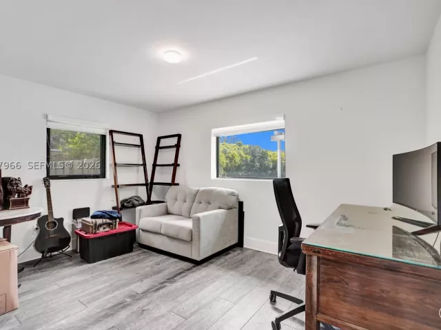 3-bedroom home for rent in Miami - 22421 SW 184th Ave - MondialRealty