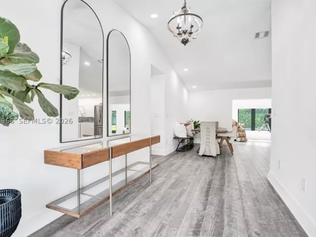 3-bedroom home for rent in Miami - 22421 SW 184th Ave - MondialRealty