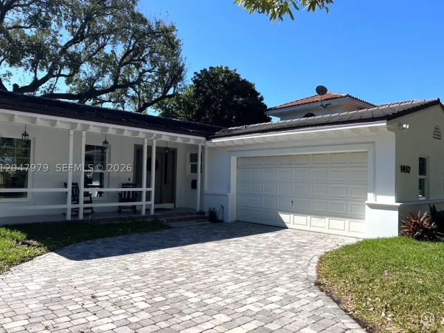 3-bedroom home for rent in Coral Gables - 1452 Urbino Ave - MondialRealty