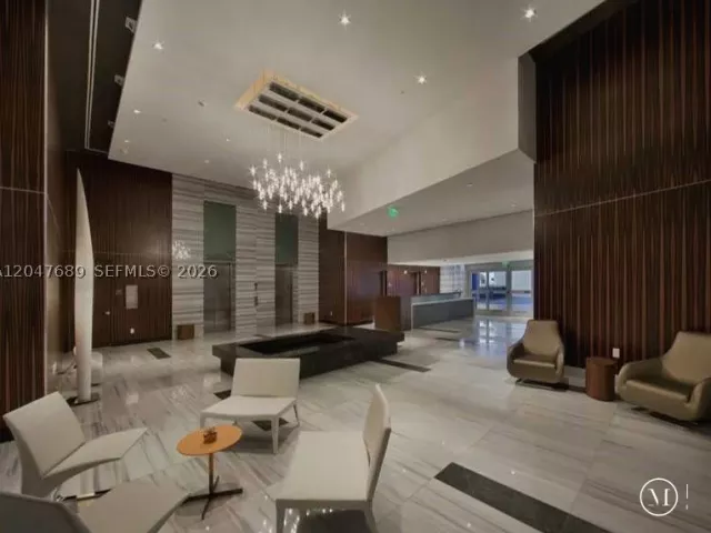 2-bedroom condo for sale in Miami - 1100 Biscayne Blvd 3708 - MondialRealty