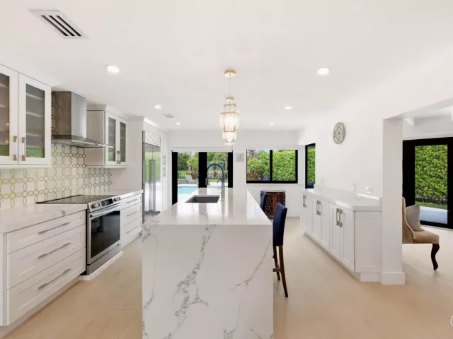 3-bedroom home for sale in Delray Beach - 624 W Lakewoode Circle W - MondialRealty