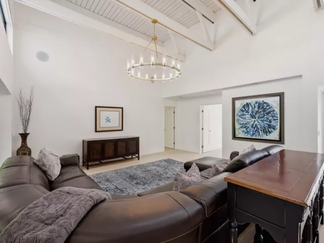 3-bedroom home for sale in Delray Beach - 624 W Lakewoode Circle W - MondialRealty