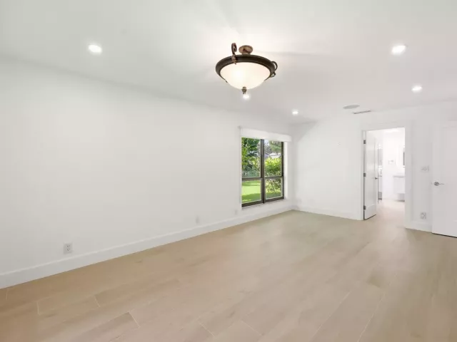 3-bedroom home for sale in Delray Beach - 624 W Lakewoode Circle W - MondialRealty