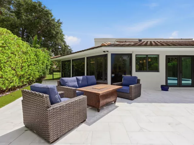 3-bedroom home for sale in Delray Beach - 624 W Lakewoode Circle W - MondialRealty
