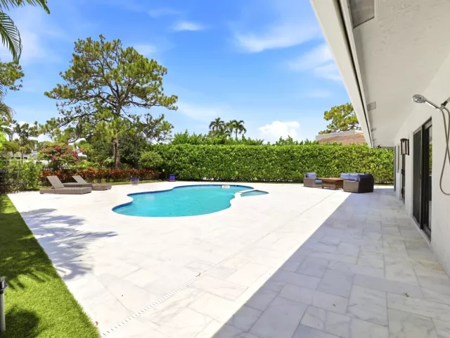 3-bedroom home for sale in Delray Beach - 624 W Lakewoode Circle W - MondialRealty