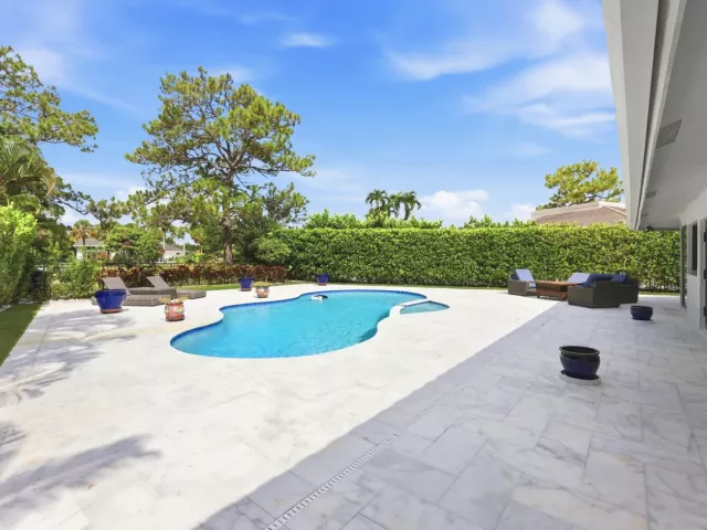 3-bedroom home for sale in Delray Beach - 624 W Lakewoode Circle W - MondialRealty