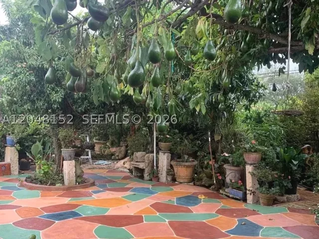 4-bedroom home for sale in Miami - 10955 SW 56th St - MondialRealty