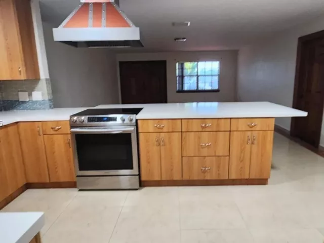 4-bedroom home for sale in Miami - 10955 SW 56th St - MondialRealty