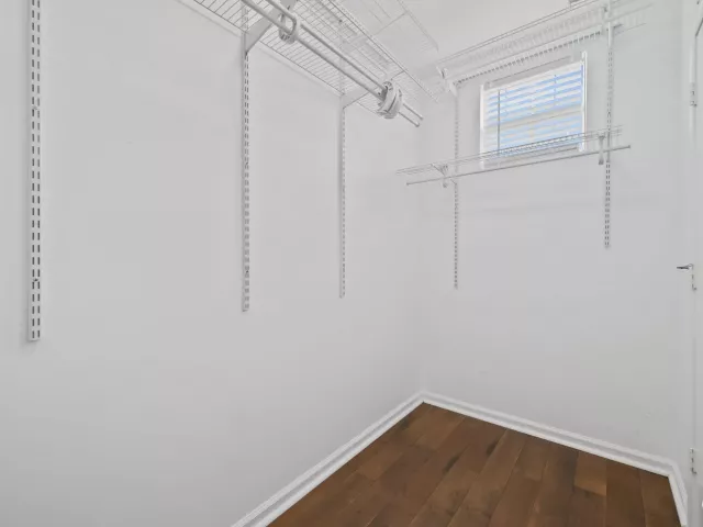 3-bedroom home for sale in Fort Lauderdale - 1033 NE 17th Way 905 - MondialRealty