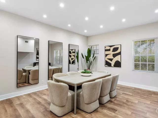 3-bedroom home for rent in Boca Raton - 200 NE 2nd Street - MondialRealty