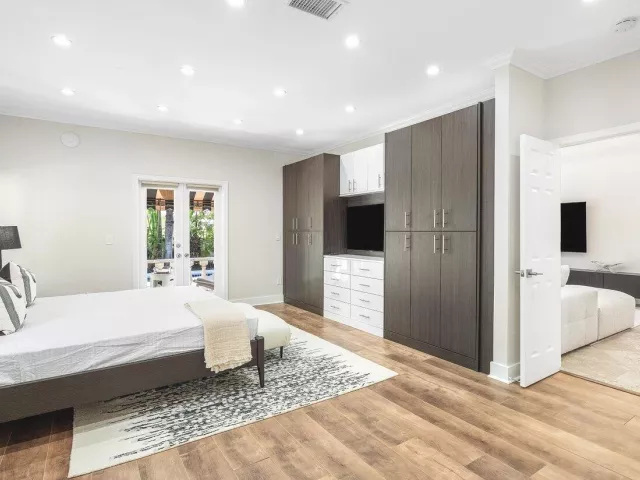 3-bedroom home for rent in Boca Raton - 200 NE 2nd Street - MondialRealty