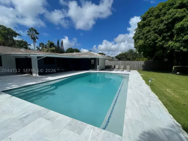 3-bedroom home for rent in North Miami - 2115 Alamanda Dr - MondialRealty