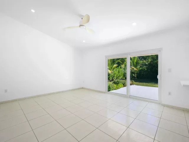 4-bedroom home for rent in Miami - 9515 SW 118th Court - MondialRealty