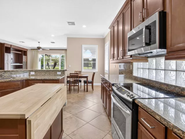 3-bedroom home for sale in Delray Beach - 14788 Strand Lane - MondialRealty