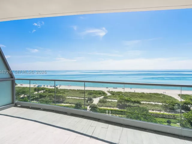 4-bedroom condo for rent in Surfside - 9349 Collins Ave 605 - MondialRealty