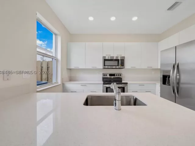 3-bedroom home for sale in Miami - 12918 NW 23rd Pl - MondialRealty