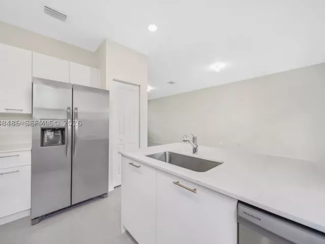 3-bedroom home for sale in Miami - 12918 NW 23rd Pl - MondialRealty
