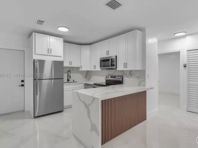 3-bedroom home for sale in Miami -  - MondialRealty