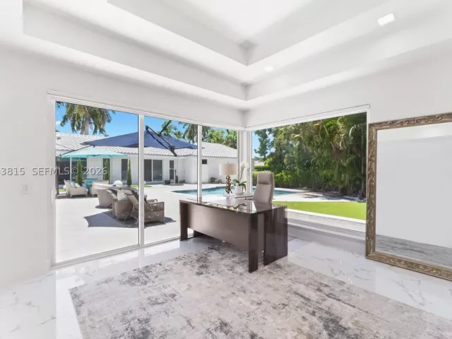 6-bedroom home for rent in Boca Raton - 2673 NW 64th Blvd - MondialRealty