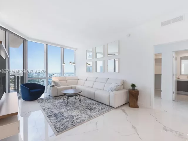 2-bedroom condo for sale in Miami - 851 NE 1st Ave 3308 - MondialRealty