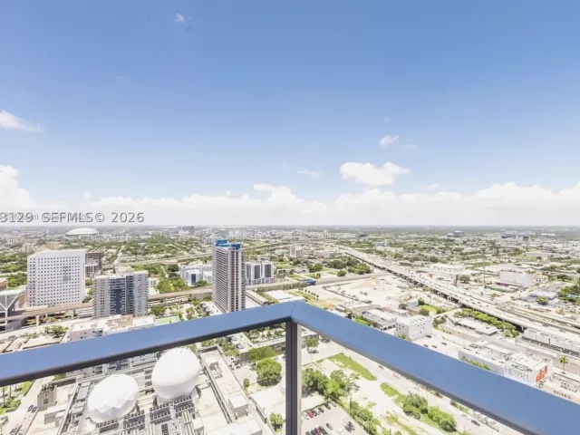 2-bedroom condo for sale in Miami - 851 NE 1st Ave 3308 - MondialRealty