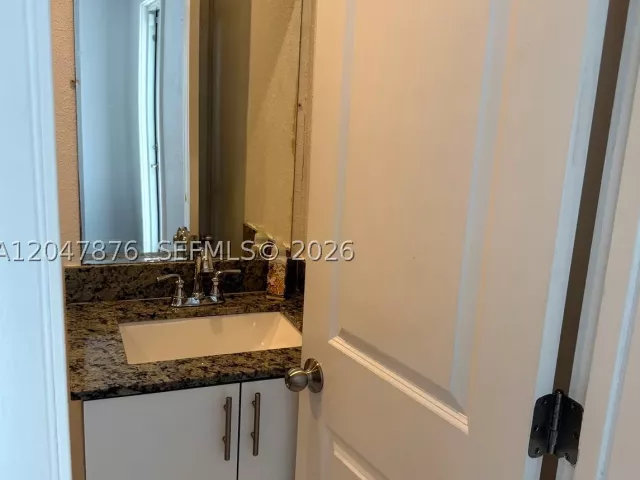 3-bedroom home for sale in Hollywood - 7525 Roosevelt St - MondialRealty